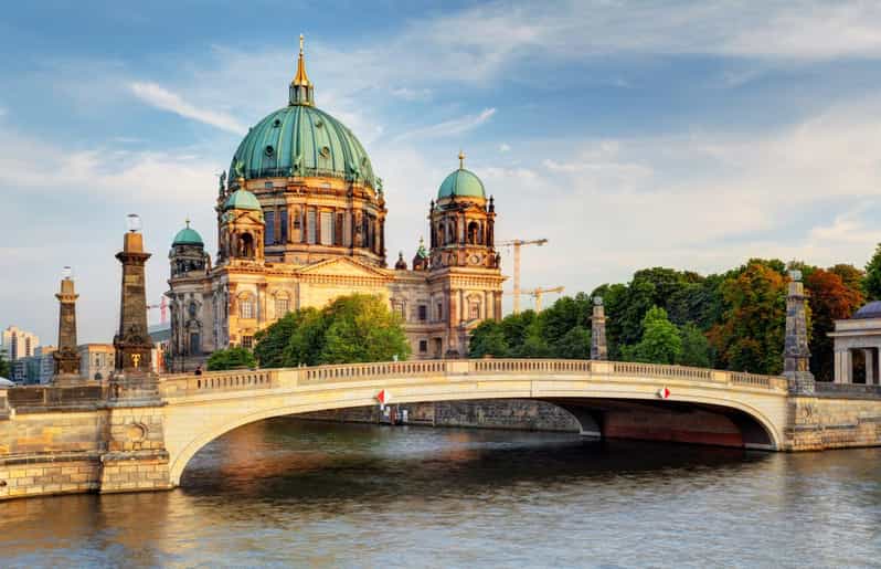 Berlin: Sightseeing Walking Tour of the Top 20 Attractions