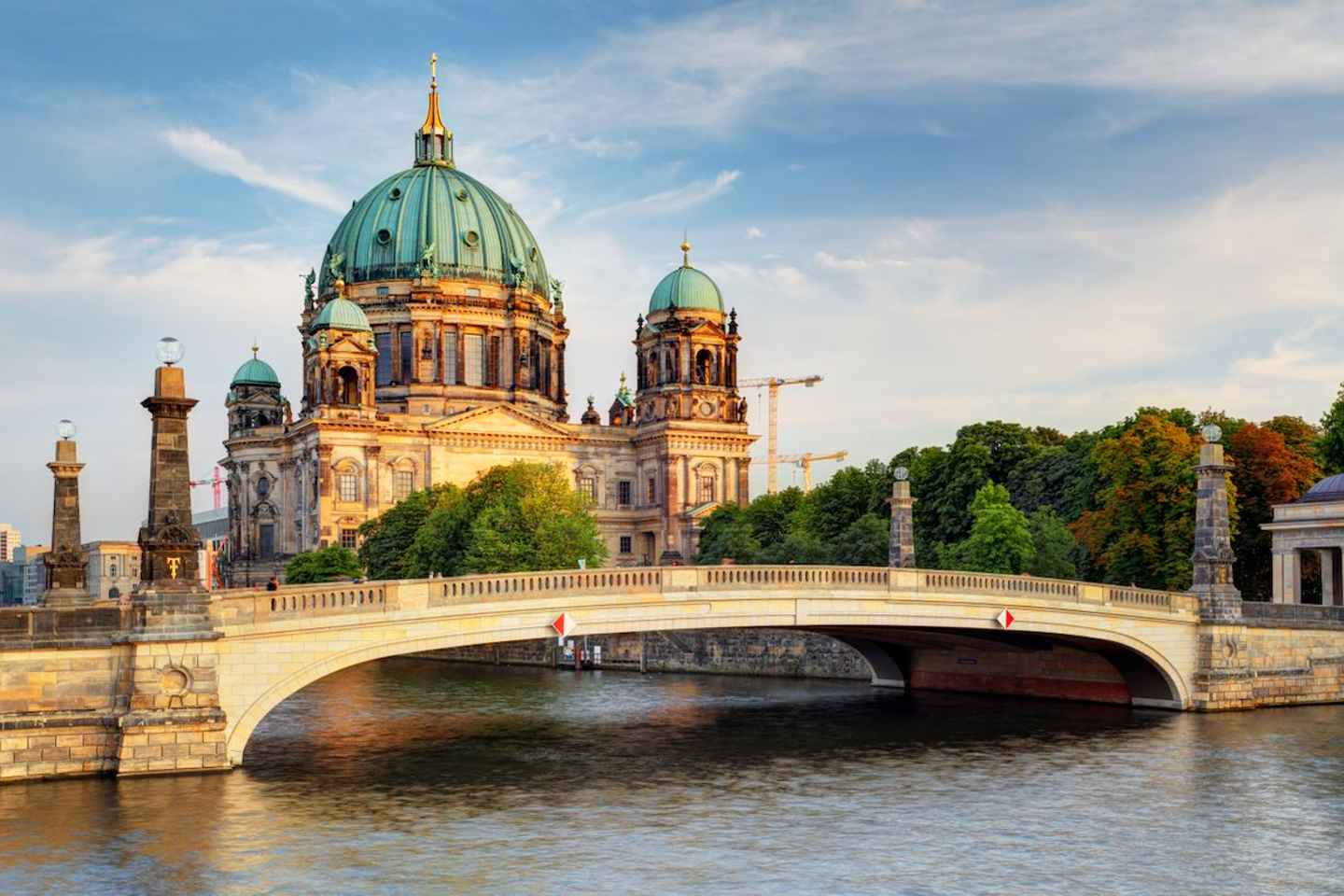 Berlin: Sightseeing Walking Tour of the Top 20 Attractions - City Tour in English