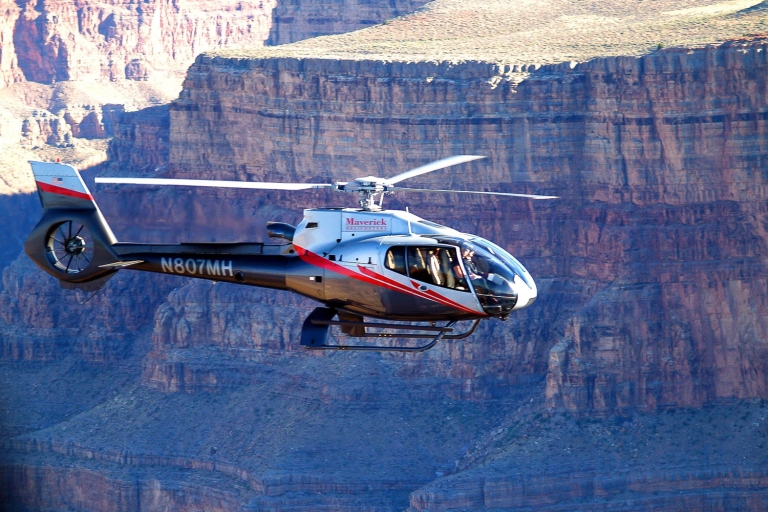 Las Vegas: expérience d'atterrissage sur le bord du Grand Canyon et en hélicoptère
