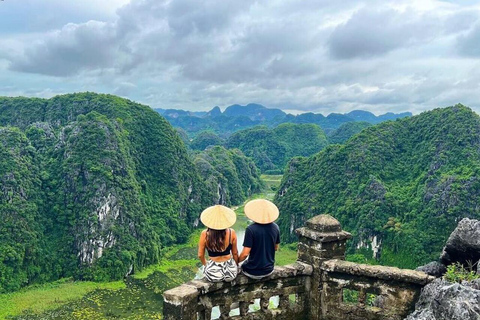 Hanoi: Ninh Binh| Hoa Lu, Trang An, Mua Cave VIP Limousine Group Tour