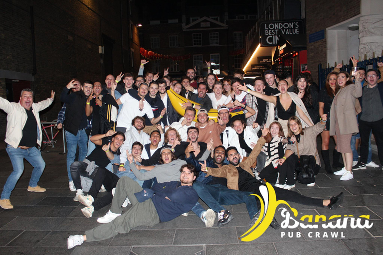 London : Central London Bar Crawl with discounts on drinks Saint Patrick's Day