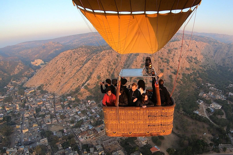 Jaipur : Safari en montgolfière SkyWaltzSafari en montgolfière SkyWaltz