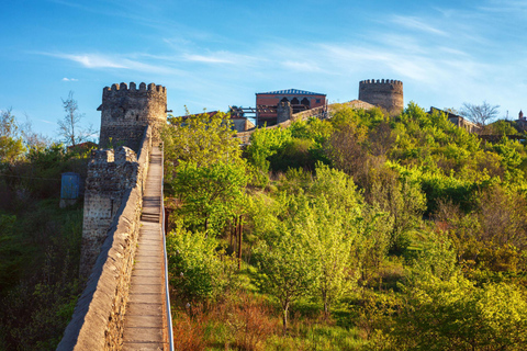From Tbilisi: Kakheti Wine, Culture & Sighnaghi Group Tour