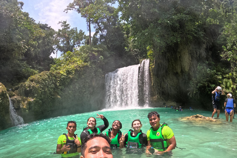 Cebu: Oslob Whale Shark Experience & Kawasan Canyoneering