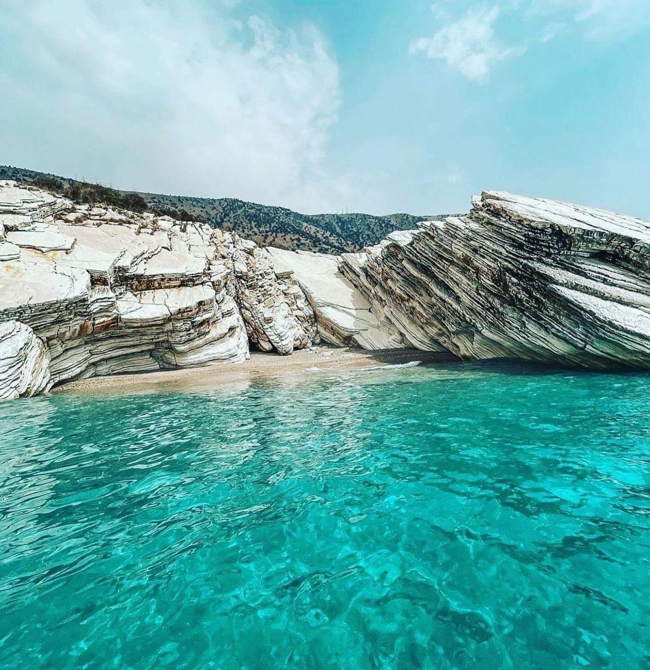 Gruppentour 7 Stopps Saranda nach Krorez Kostenloses Getränk und Sonnenschirm