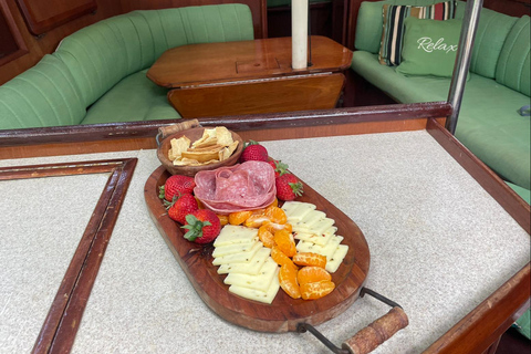 Visite privée du coucher de soleil ou de la baie avec boissons et tapas gratuitesExcursions privées au coucher du soleil ou dans la baie avec boissons et tapas gratuites