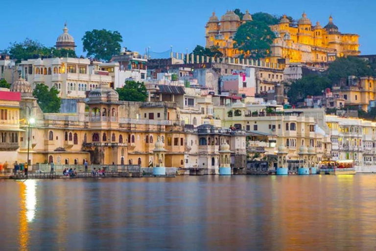 Udaipur Local City Sightseeing Private Guided Tour