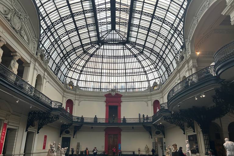 Santiago: Downtown Walking Tour