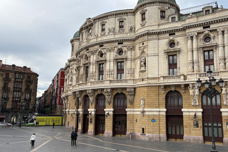 Bilbao: Private walking tour of the old town