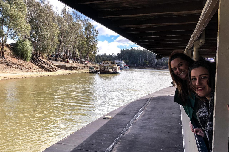 Echuca: Murray River Cruise to Winery with Lunch & Drink