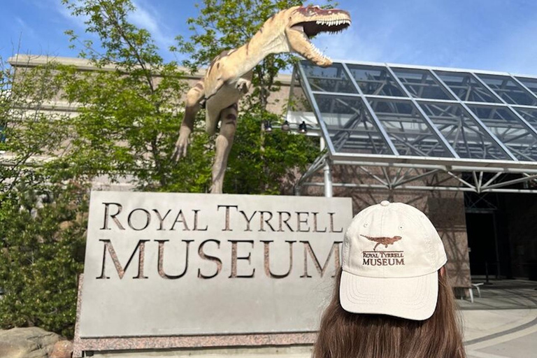 Day of Dinosaurs and Hoodoos From Calgary to Drumheller