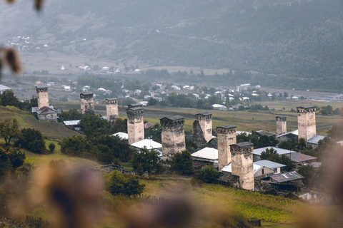 Vanuit Tbilisi: 4-daagse rondleiding met gids door Svaneti hoogtepunten
