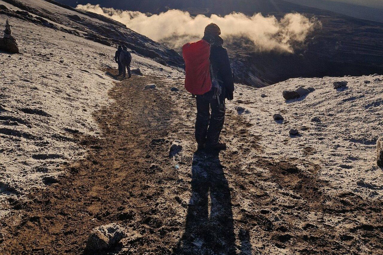 Nairobi: Great Rift Valley Volcanic Rock Tour with Pickup