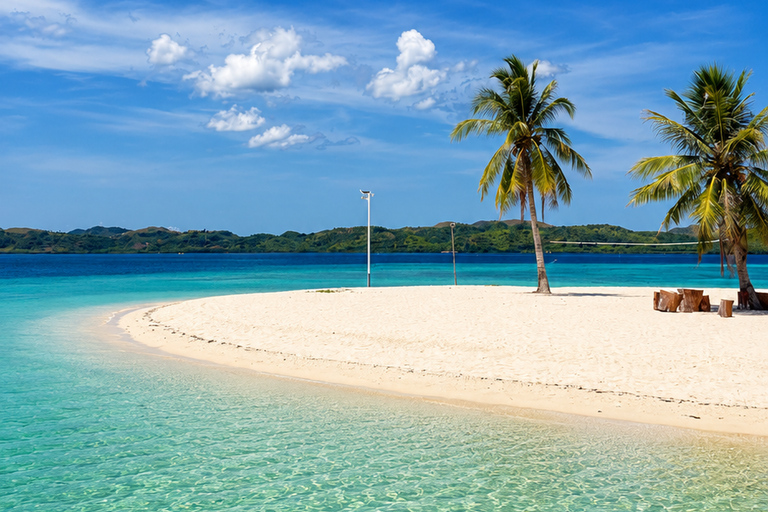 3-Day 2-Nights Group Boat Expedition from Coron to El Nido