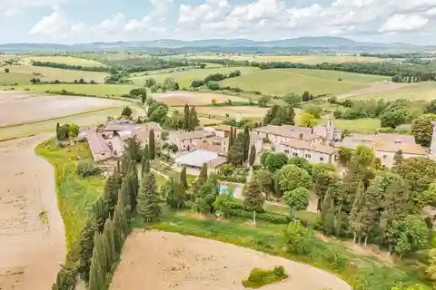 Toscane : Agro Trekking avec dégustation de vin et d'huile d'olive