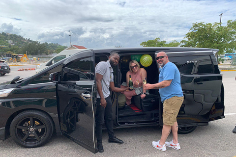 Luxe: MBJ luchthaven privétaxi - Montego Bay Resorts