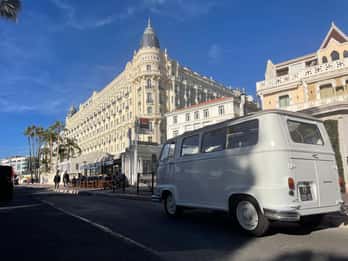 Cannes: City Tour in a Vintage Bus