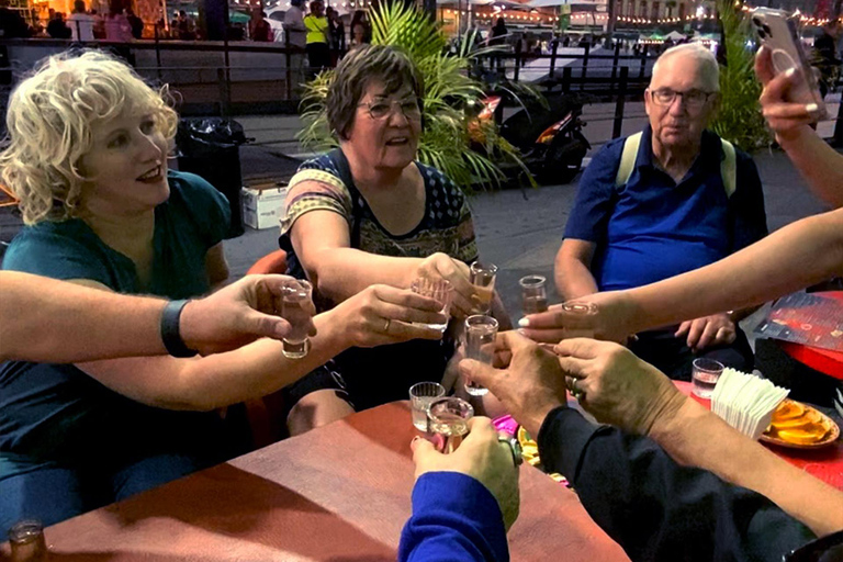 Mexico City: Local Walking Tour with Mezcal & Wrestling Show Lucha Libre Tour with Entry to Arena Coliseo