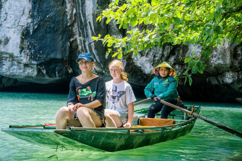 Hanoi: Ninh Binh Am Tien Cave or Trang An, Mua Cave & Hoa Lu Private Tour: Ninh Binh, Hoa Lu, Trang An, Mua Cave, Incense