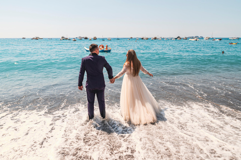 Positano: professionell &quot;Trash the dress&quot;-fotografering