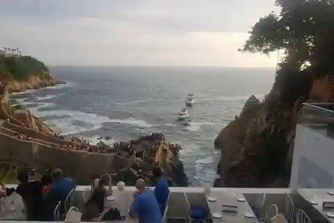 -Acapulco: Nurkowanie na klifie z kolacją Al Pastor Tacos