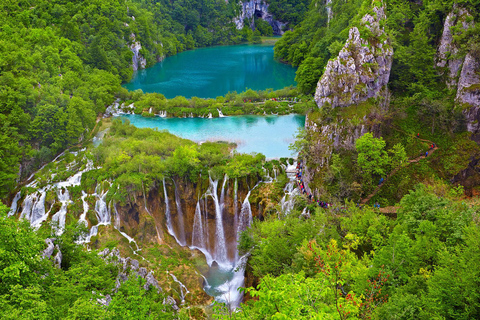 Da Zagabria: Tour di un giorno del Parco nazionale dei laghi di Plitvice