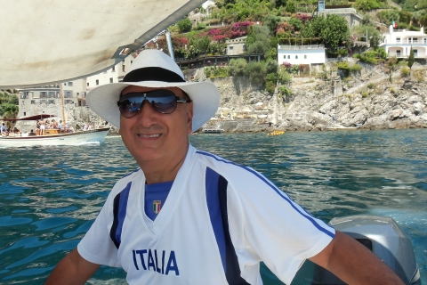 Excursión en barco privado de día completo: Positano y la costa de AmalfiTour de día completo: Positano y costa de Amalfi en yate 46-50 pies