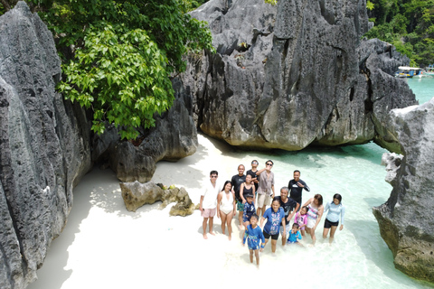 CORON SUPER ULTIMATE TOUR - TOUR PRIVADO EN BARCO CON ALMUERZO