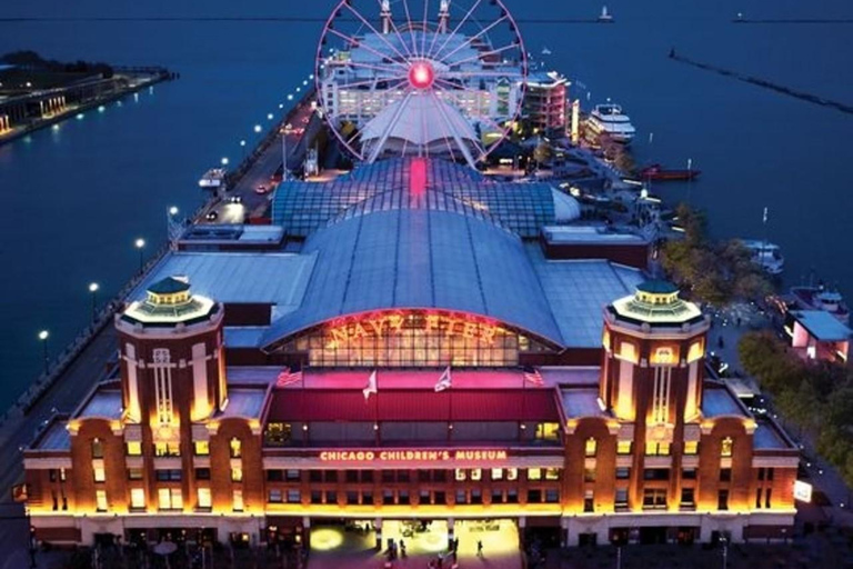 Tour privato a piedi dei punti salienti di Chicago con una guida