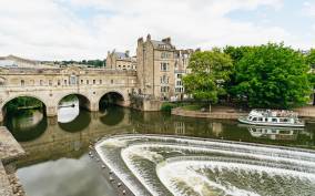 Bath: City Walking Tour with Optional Roman Baths Entry