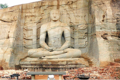 Depuis Colombo : Excursion d&#039;une journée tout compris à Sigiriya et Polonnaruwa