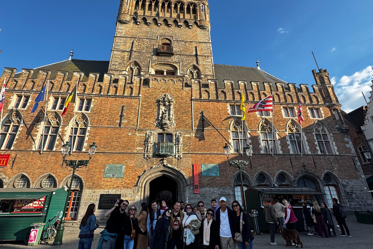 Bruges: Medieval Sightseeing Tour with Chocolate Tasting + Legends Audio Guide