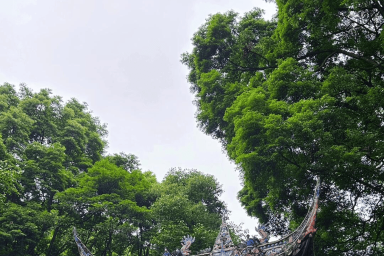 Chengdu Group Tour: Dujiangyan Water System & Mt Qingcheng