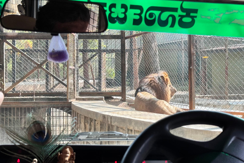 Safari en Jeep por la Vida Salvaje en Bannerghatta con Traslado Privado