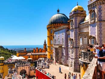 Lisbon: Sintra, Pena, Regaleira, Cabo Roca Coast & Cascais