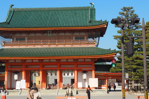 E-Bike Tour in Kyoto with Asuka, Japanese graduate student
