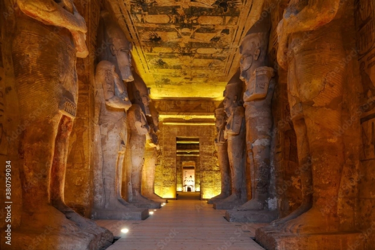 Aswan: Abu Simbel Tempel toegangsbewijsRondleiding (inclusief gids, auto, chauffeur en toegangsbewijzen)