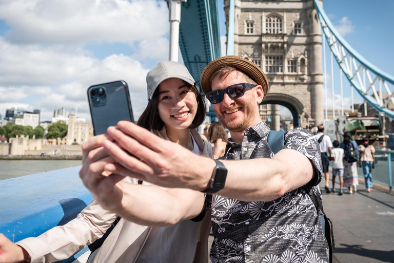 Londres: Tour a pie por Westminster y visita al Puente de la TorreLondres: Tour a pie de Westminster con ticket de entrada al Puente de la Torre