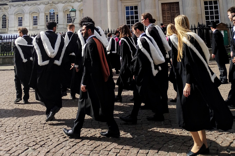 The Classic Cambridge Walking Tour