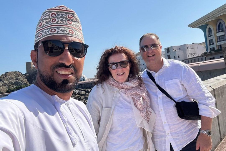 Muscat Full-Day Sharing Experience with Omani Coffee & Bread