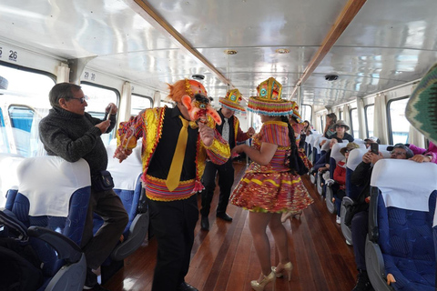 Tour Full Day Uros &amp; Taquile en Catamarán Veloz con Danzas y Almuerzo Local