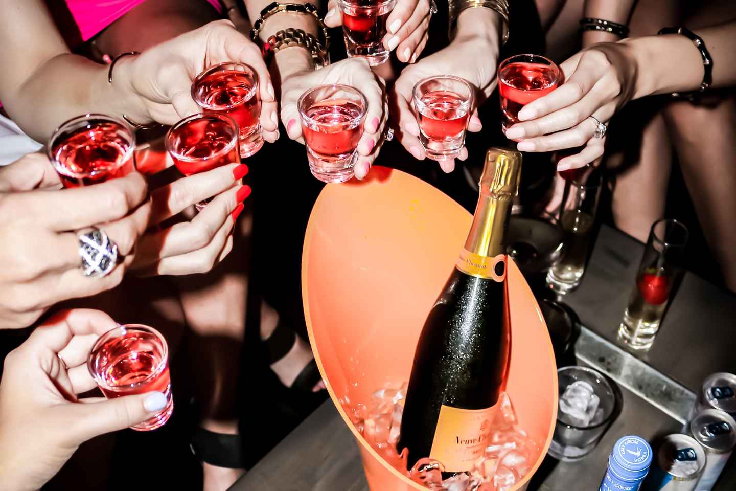 Cluj-Napoca: VIP Dining, Limo ride & Clubbing