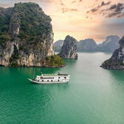 From Hanoi:2-Day Ha Long Bay Boat Tour cabin with ocean view