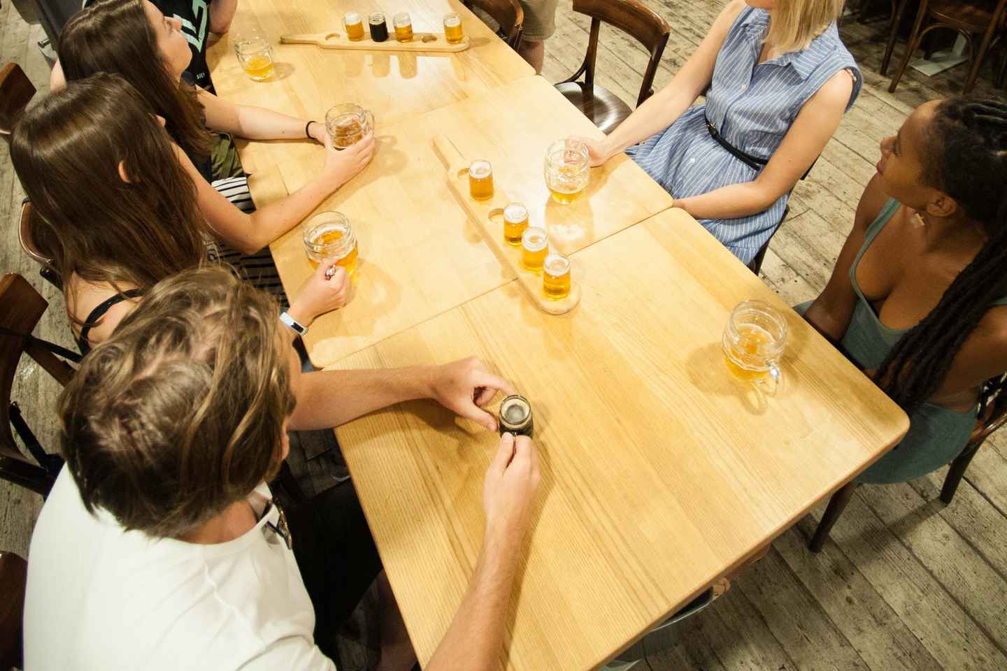 Praga: Tour a Piedi nei Pub con 5 Birre