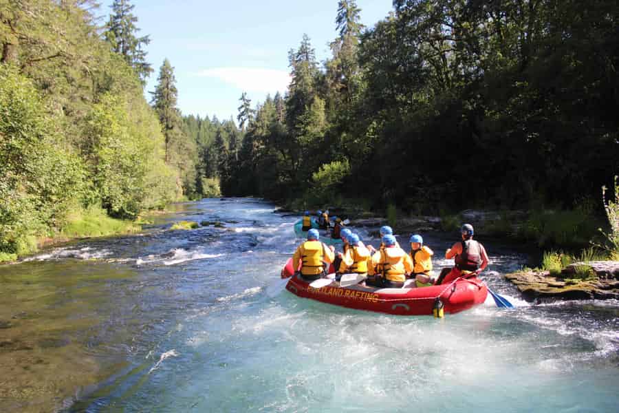 White Salmon River: Geführte Rafting-Tour mit Ausrüstung. Foto: GetYourGuide White Salmon River: Geführte Rafting-Tour mit Ausrüstung. Foto: GetYourGuide