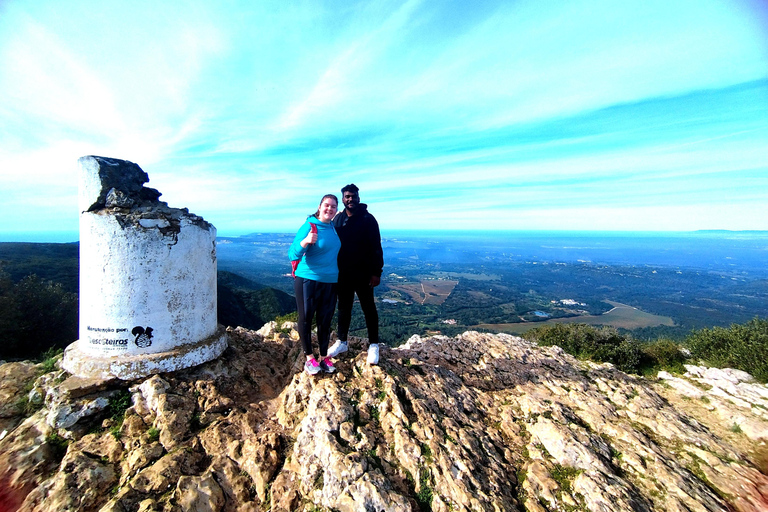 From Sesimbra: Hiking Tour of Arrábida Mountain