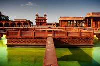 From Agra , Taj Mahal, Agra Fort, Mehtab Bagh Tour By Car - Housity