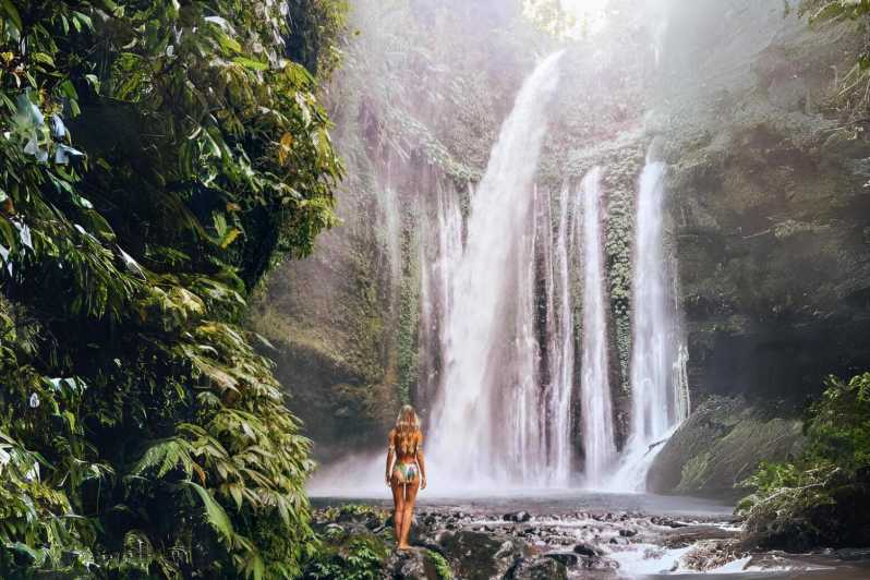 Lombok: Wycieczka Aik Belek/Wodospady (z lunchem)