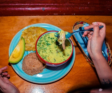 Bogotá: Tour gastronómico guiado com mais de 12 degustações e Tejo