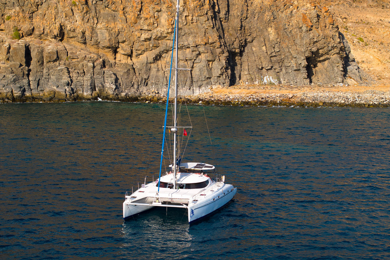 Tenerife: PRIVATE Catamaran cruise with Lunch and Drinks